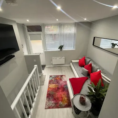 Unique Duplex Apartment Free Parking Free Wi-Fi 6 Minutes From Leeds City Centre Exterior photo